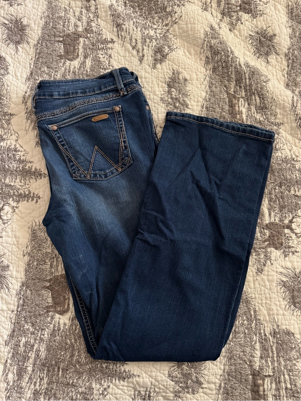 WOMEN'S WRANGLER RETRO® MAE MID RISE BOOTCUT JEAN